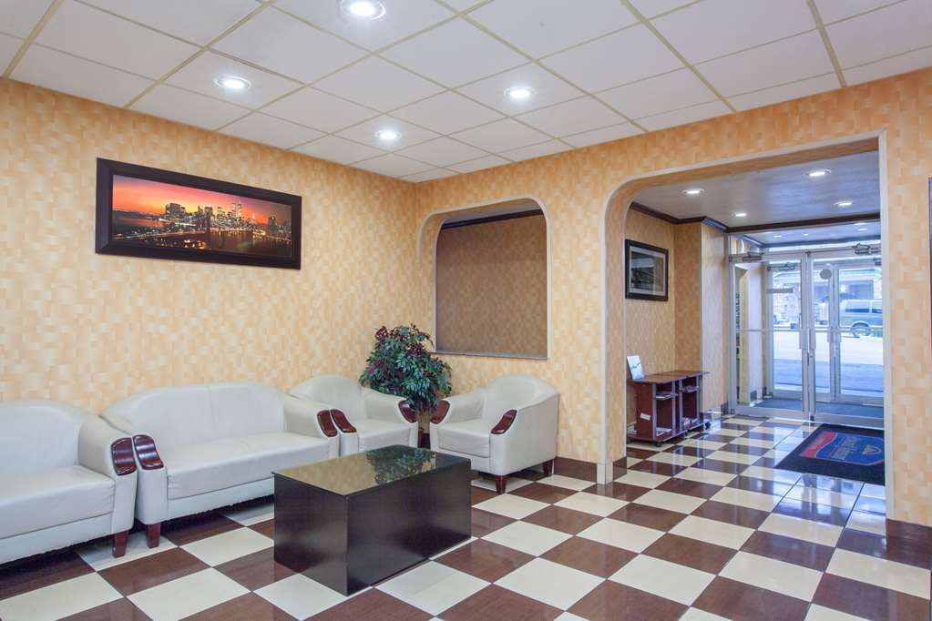 Howard Johnson By Wyndham North Bergen Interior foto